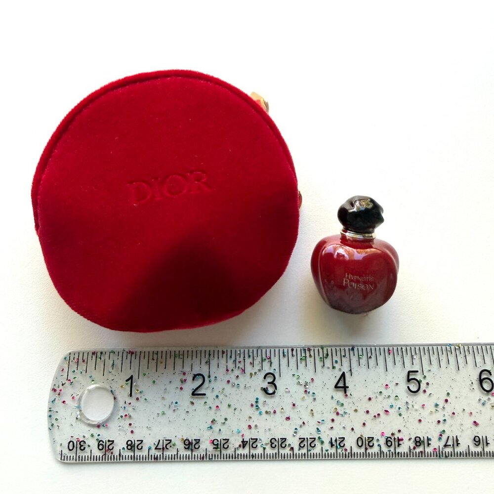 3810 DIOR EXCLUSIVE GIFT BAG CHARM WITH MINI BOTTLE HYPNOTIC POISON